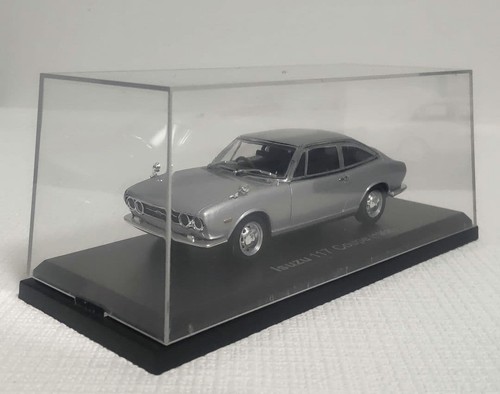Isuzu 117 coupe 1968 diecast - 1968,