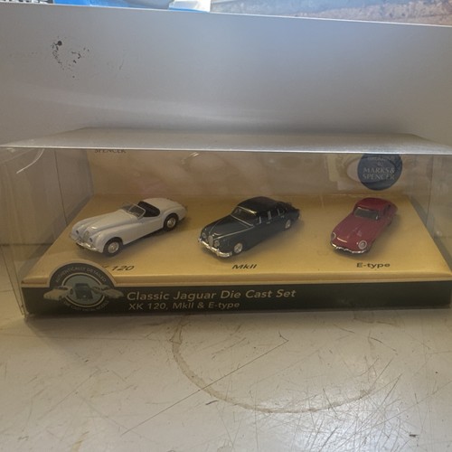 Marks spencer classic jaguar - &,