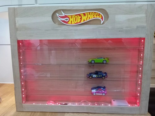 Hot wheels display case wall - hot,