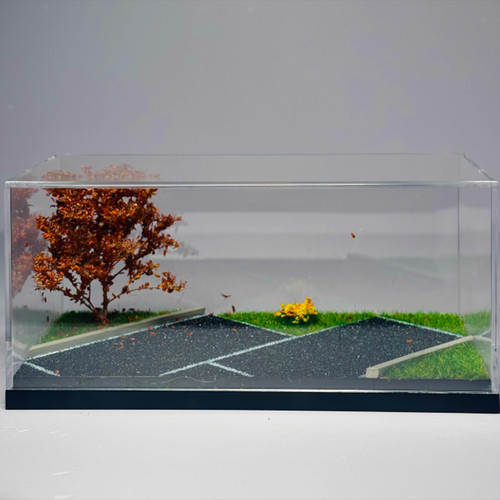 Display case for scale - for, 1/64